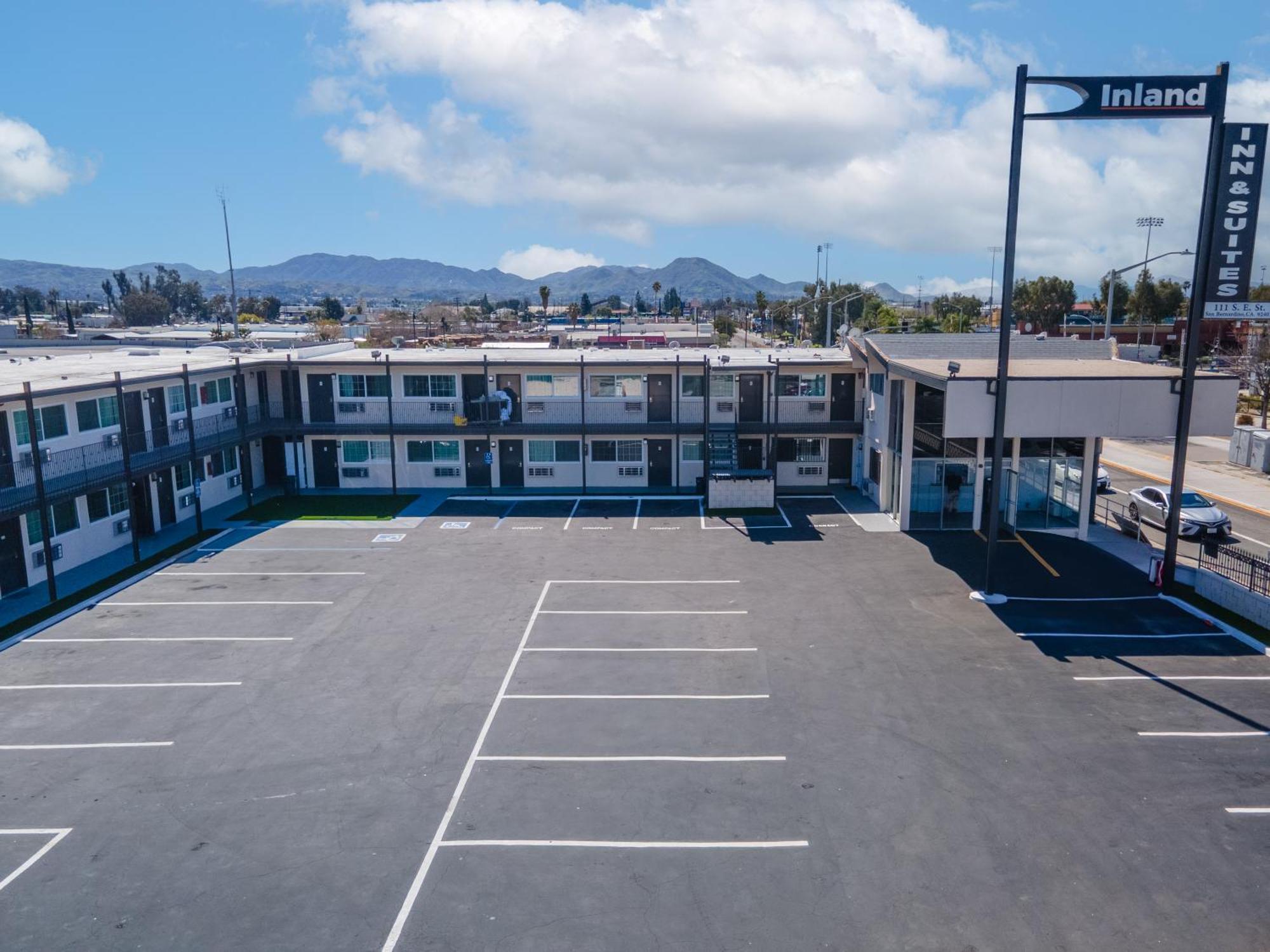 Inland Inn & Suites San Bernardino Eksteriør billede